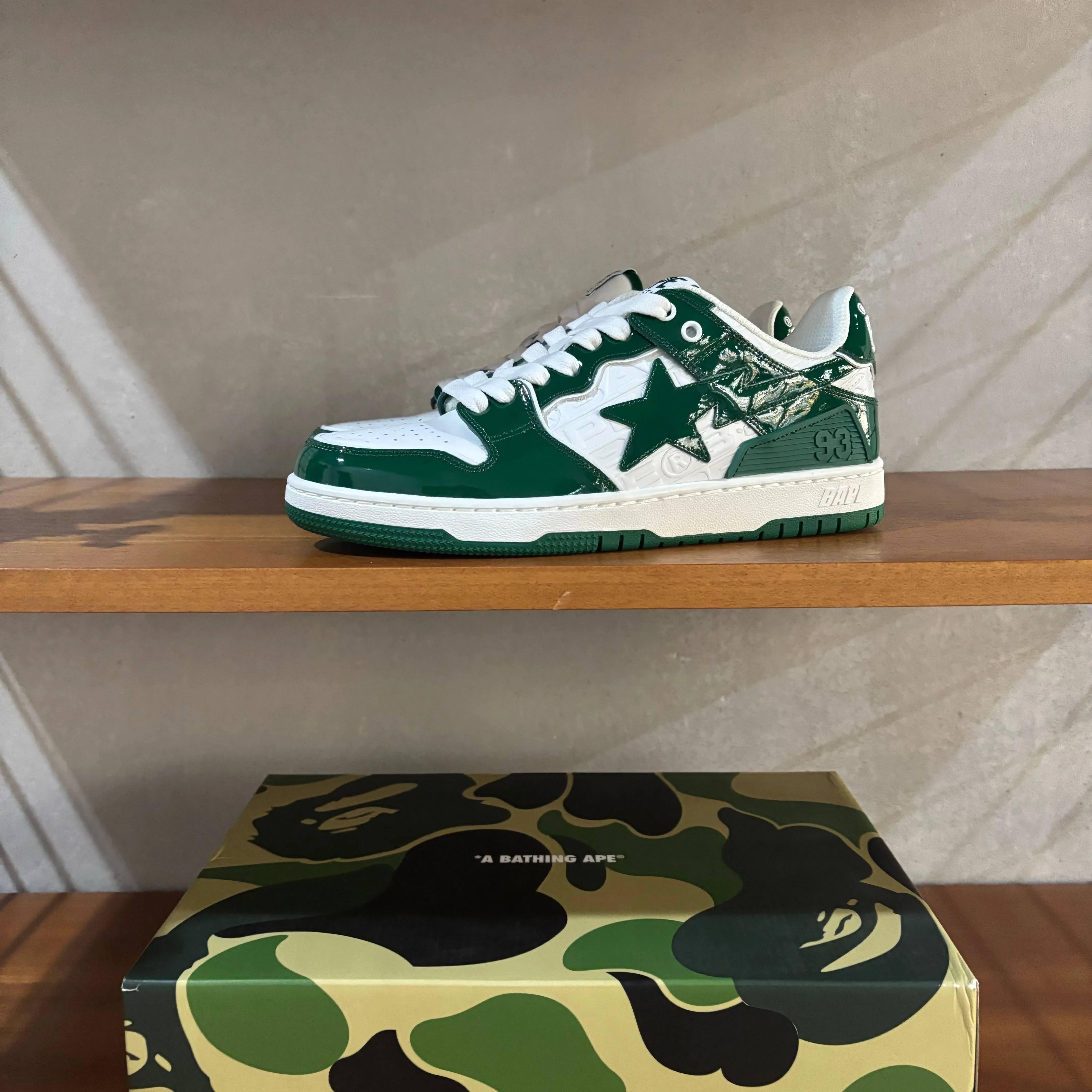 A Bathing Ape Bape SK8 Sta - UK 7 - Green White Patent