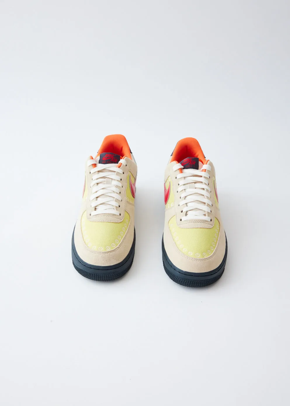Air Force 1 '07 LX 'Somos Familia' Sneakers