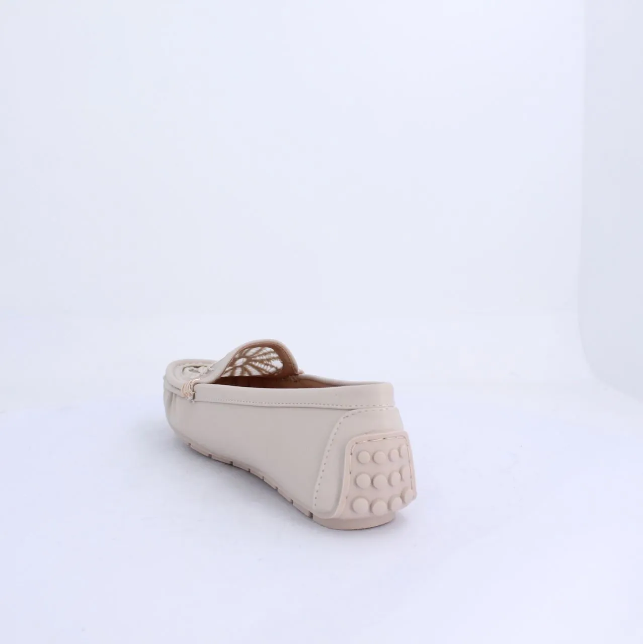ALAYZA-MOCCASINS-FLAT-BEIGE