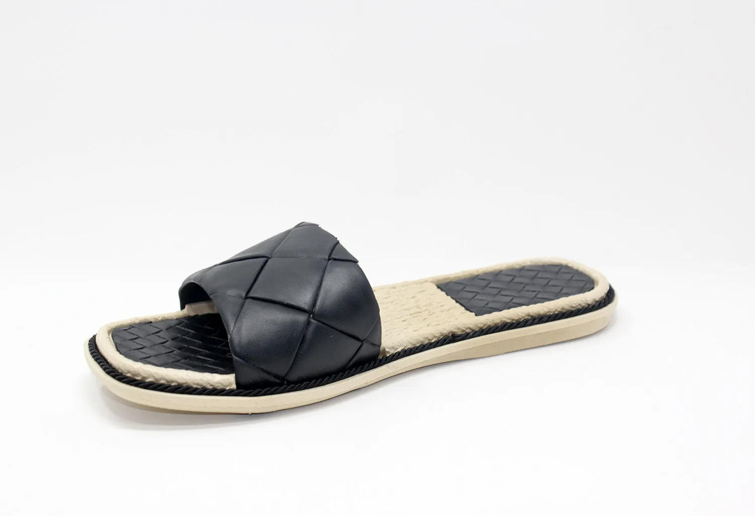 Black Quilt Look Slide