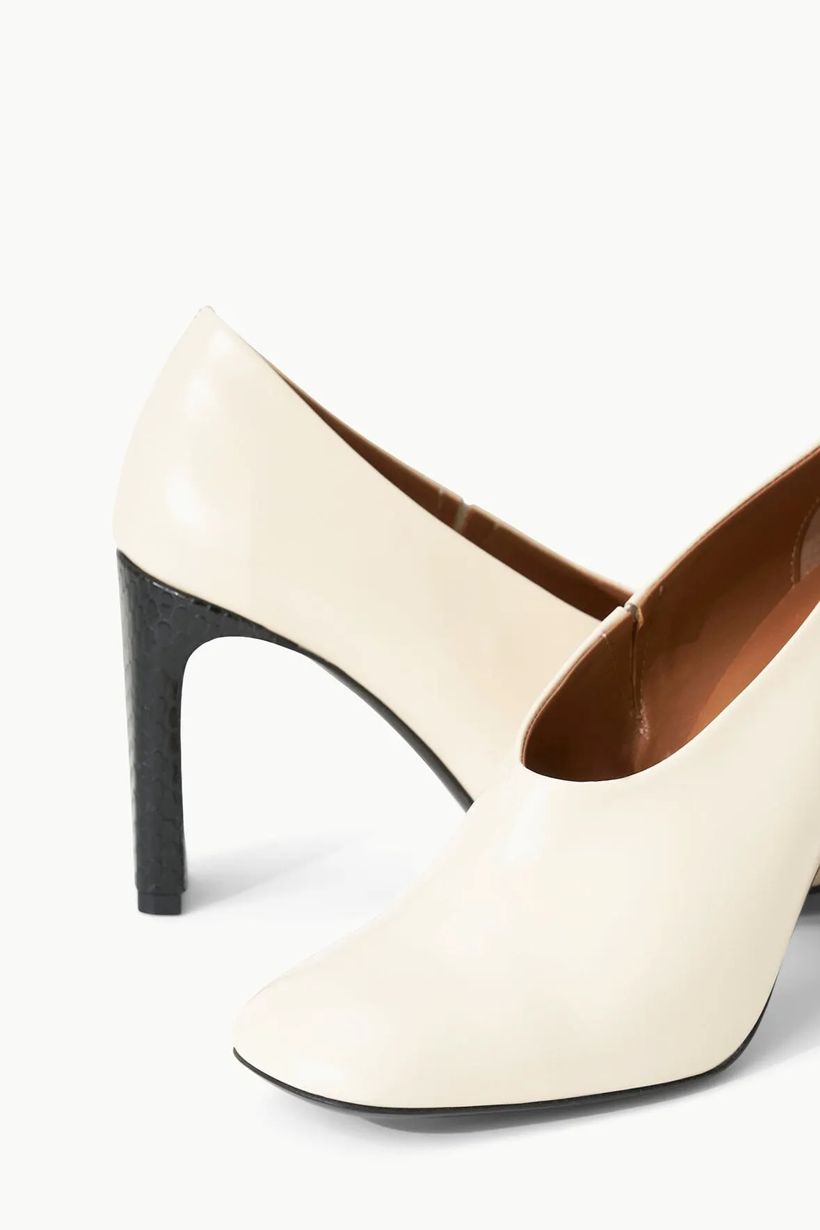 FLORENTINE PUMP | CREAM BLACK