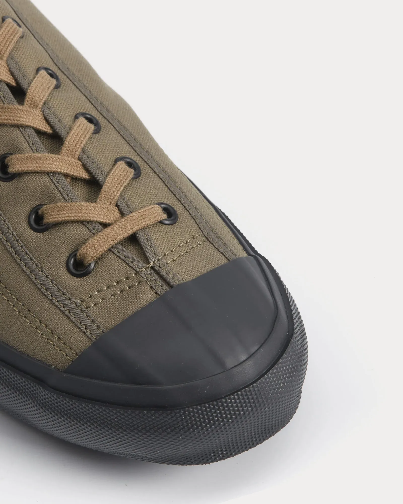 Gym Classic Canvas Olive Low Top Sneakers