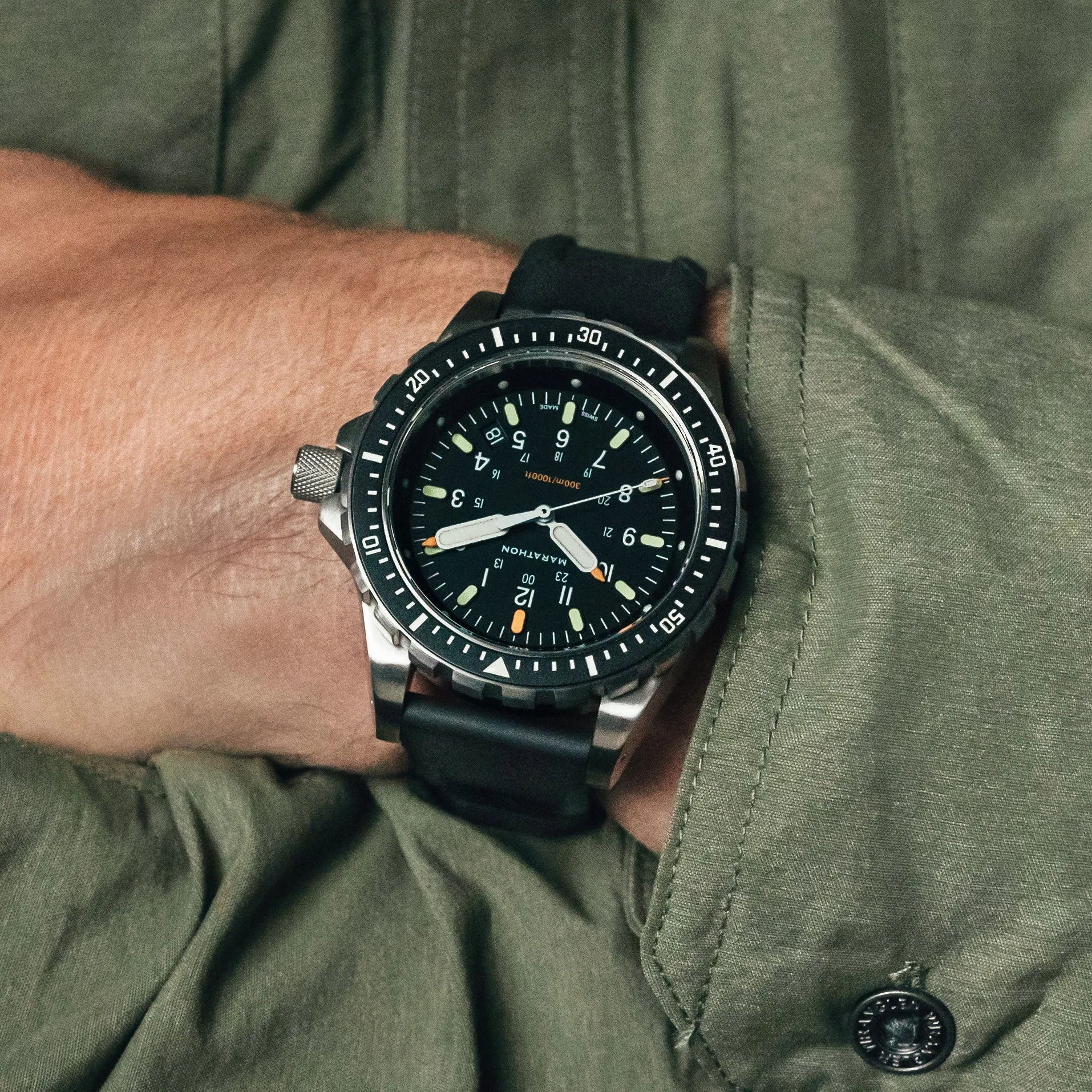 JUMBO DIVER'S QUARTZ (JSAR) - 46MM