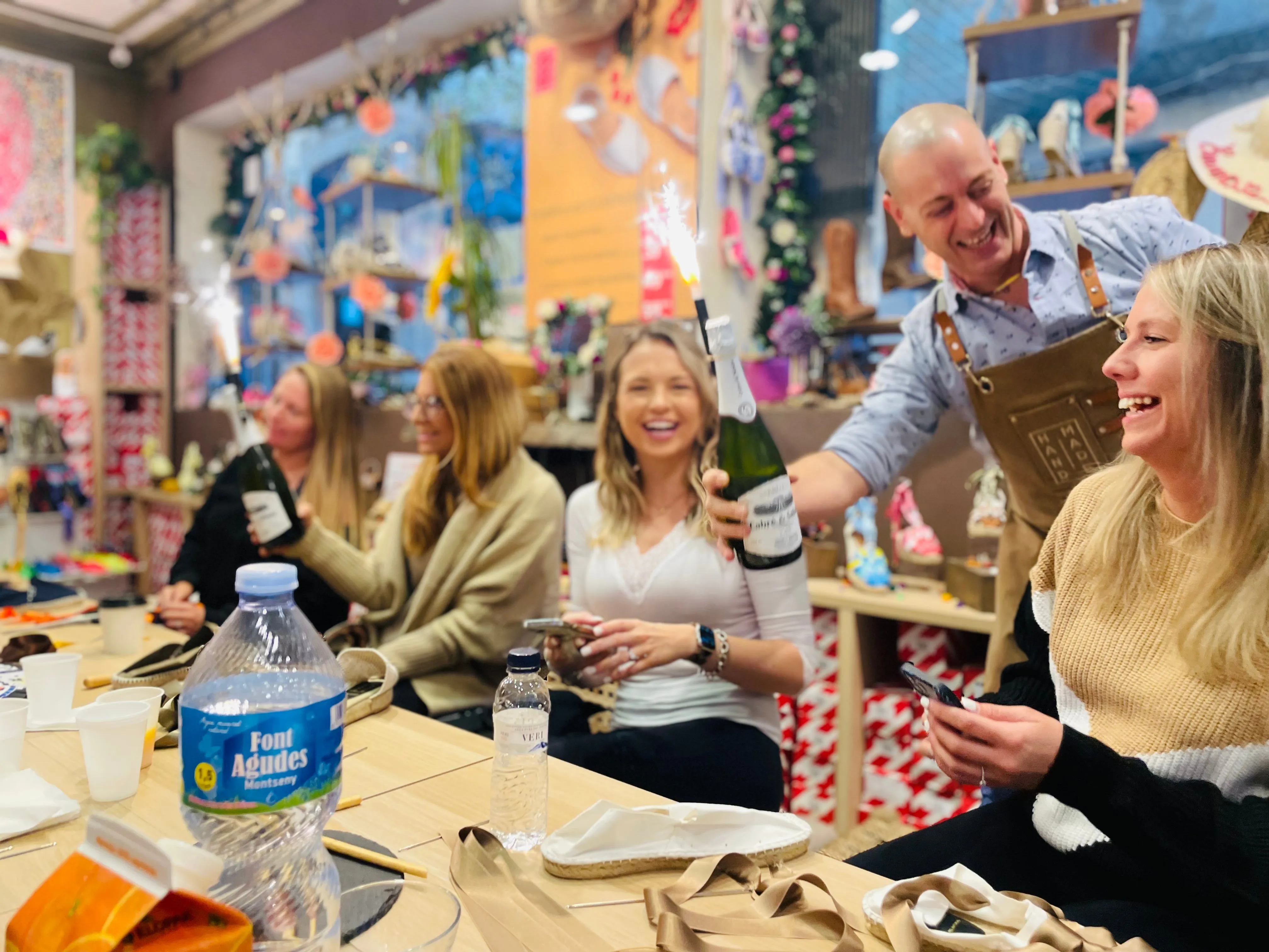 Make Authentic Espadrilles - Tours in Valencia