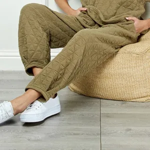 Quilted Long Tucked Olive Pants