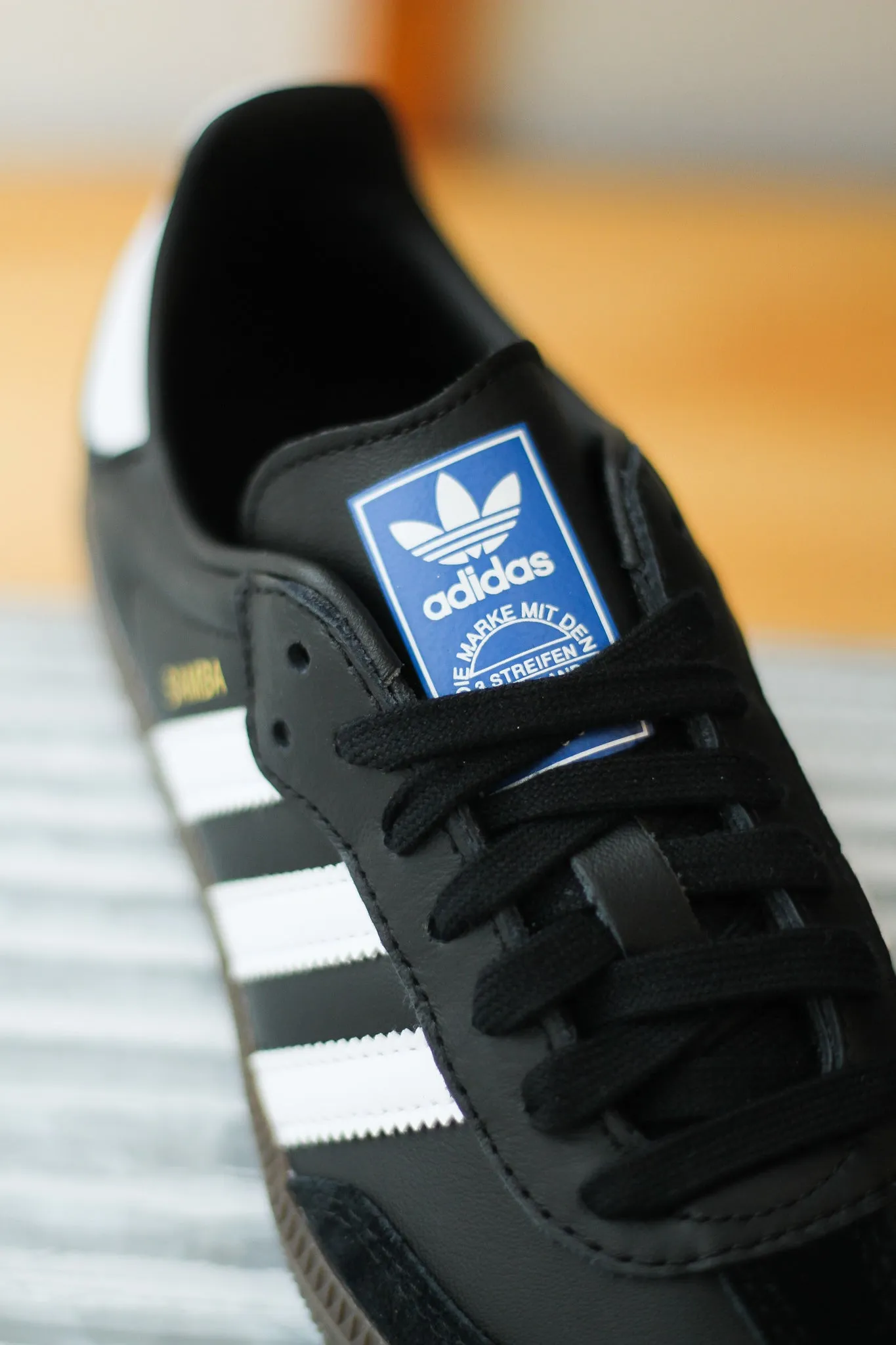 SAMBA OG "CORE BLACK"