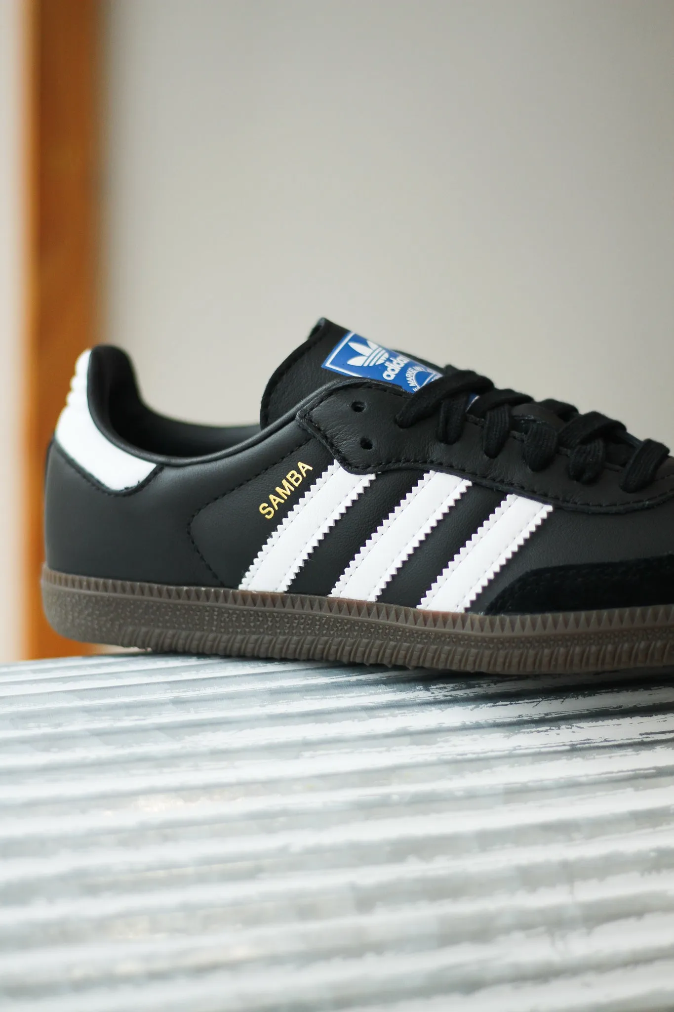 SAMBA OG "CORE BLACK"