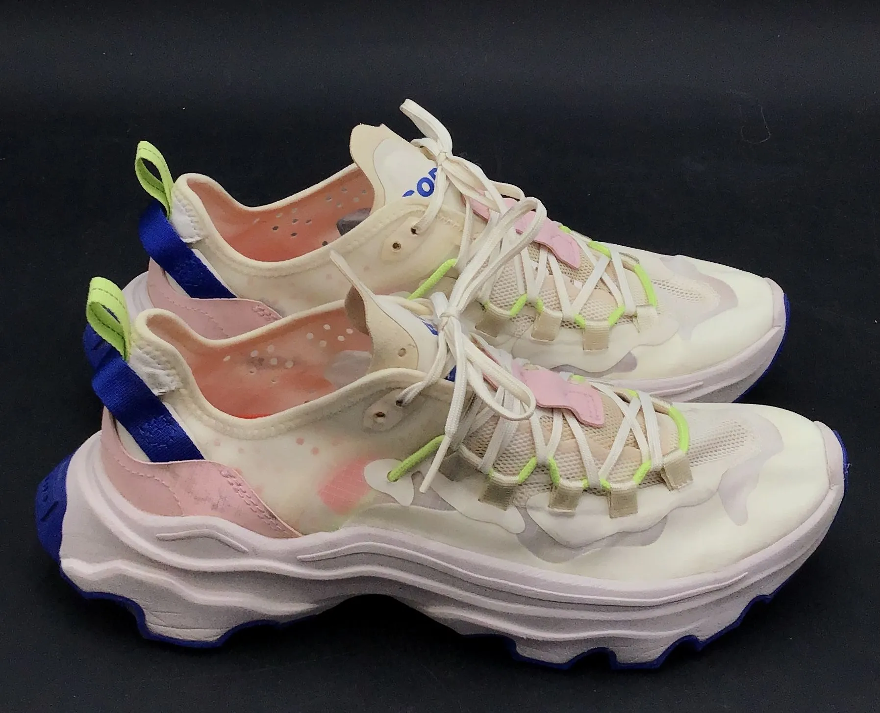 Sorel Women's Kinetic Breakthru Tech NL4691-192 White Athletic Shoes - Size 10