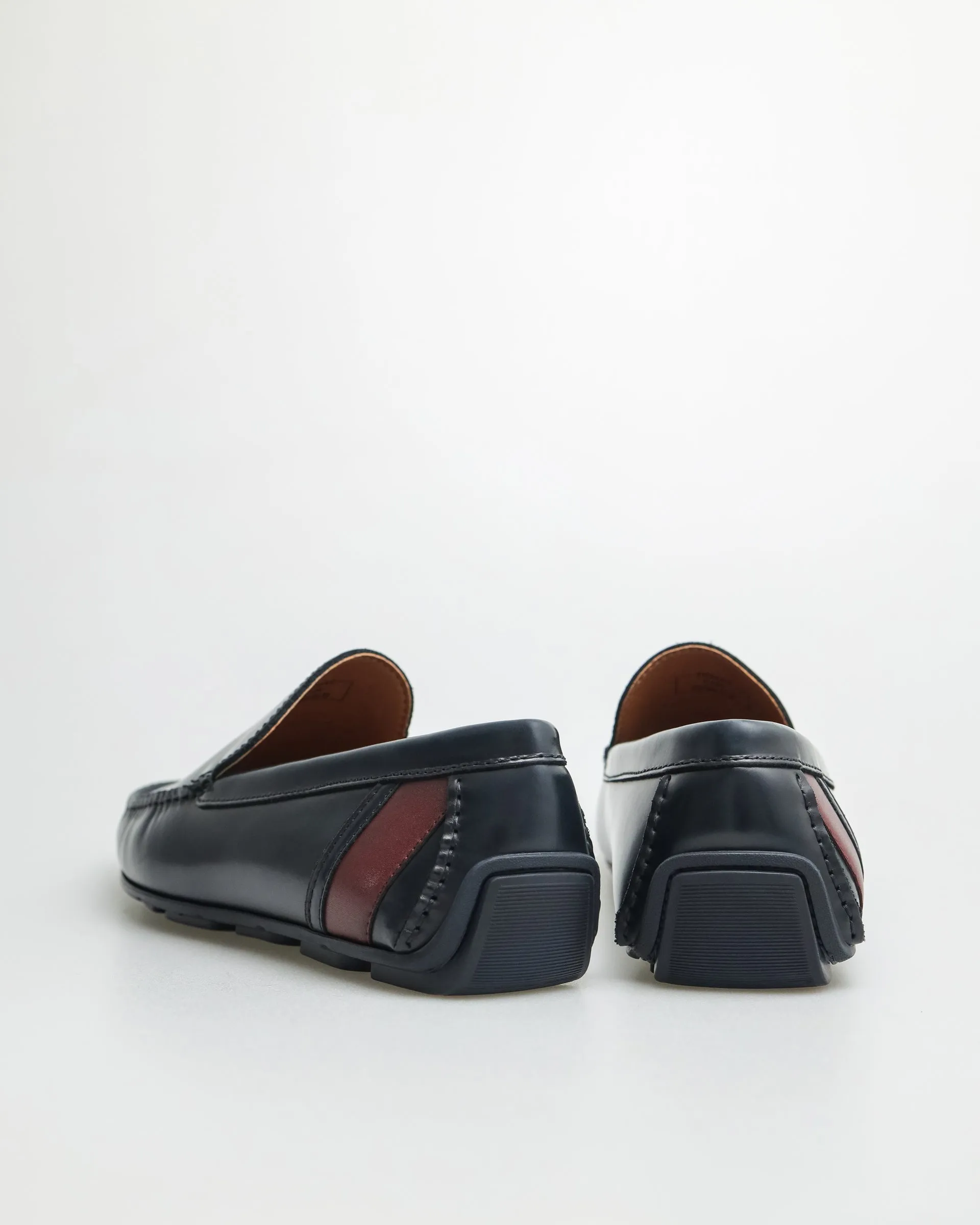 Tomaz C486 Men's Plain Moccasins