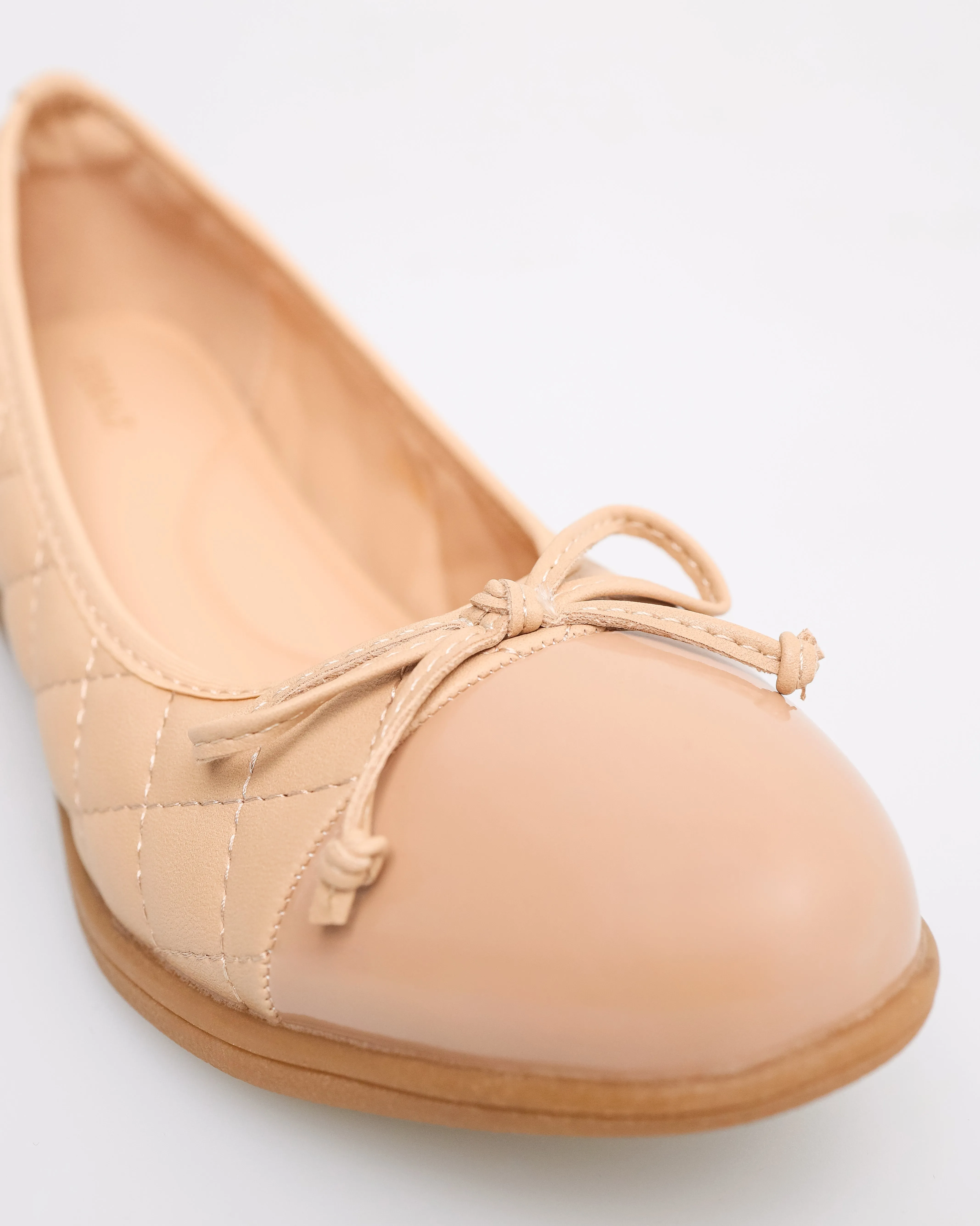 Tomaz YX186 Ladies Ribbon Quilted Flats