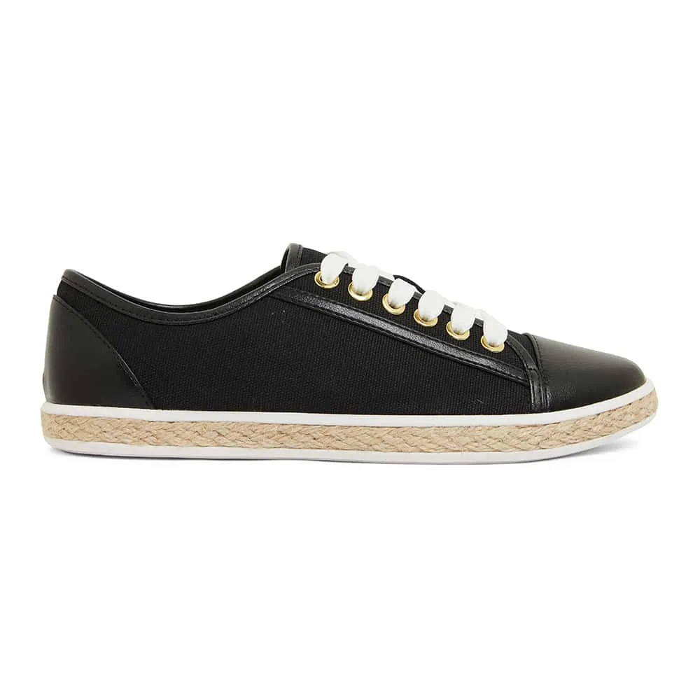 Yale Sneaker in Black Canvas And Smooth