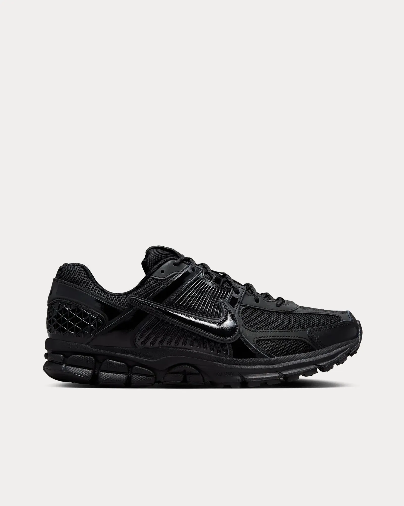 Zoom Vomero 5 Triple Black Low Top Sneakers