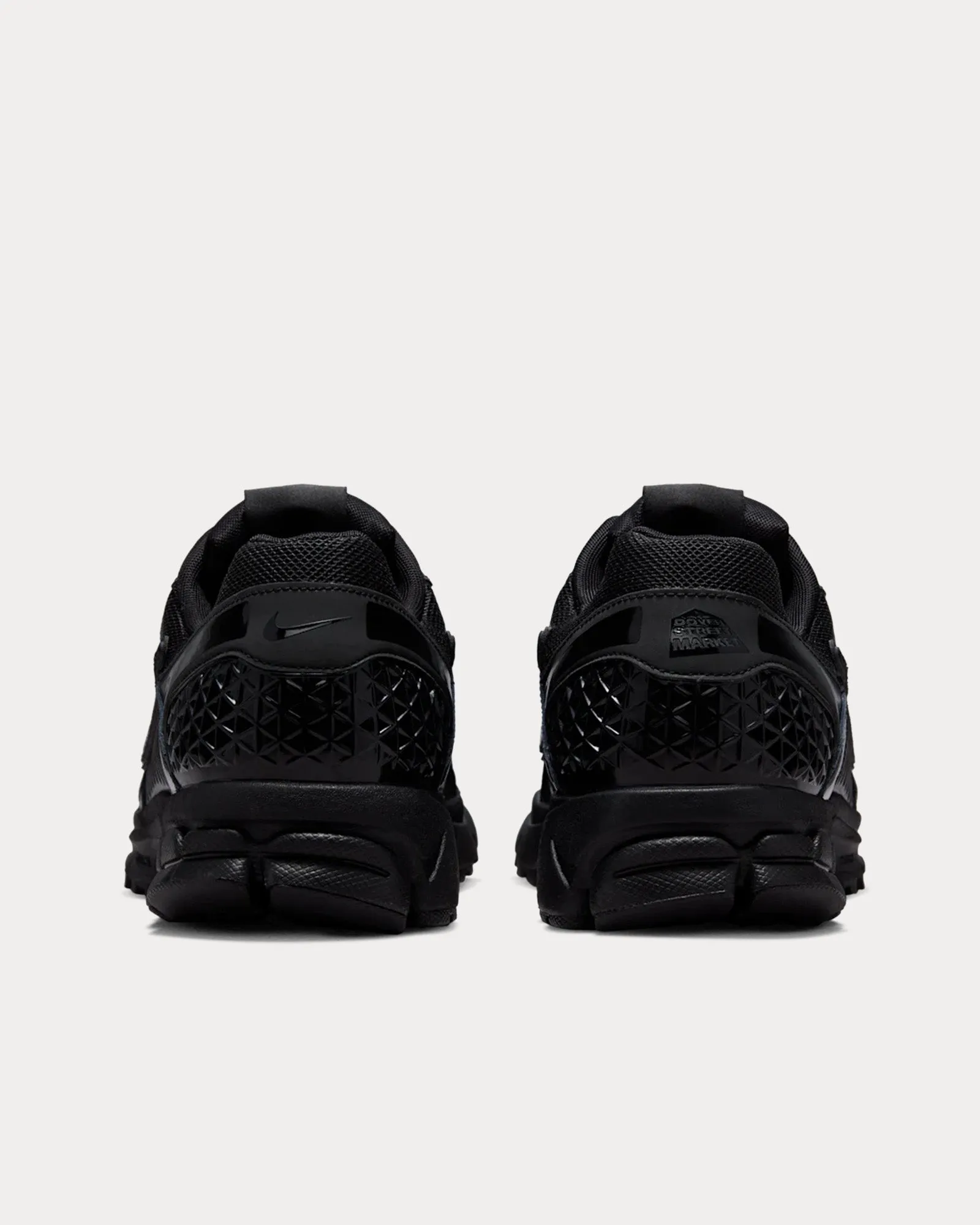Zoom Vomero 5 Triple Black Low Top Sneakers