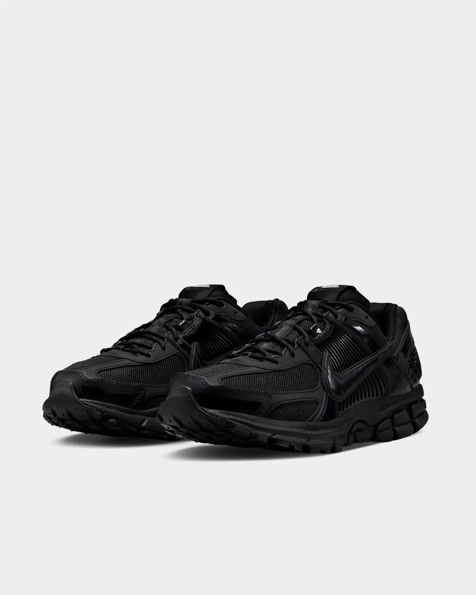 Zoom Vomero 5 Triple Black Low Top Sneakers